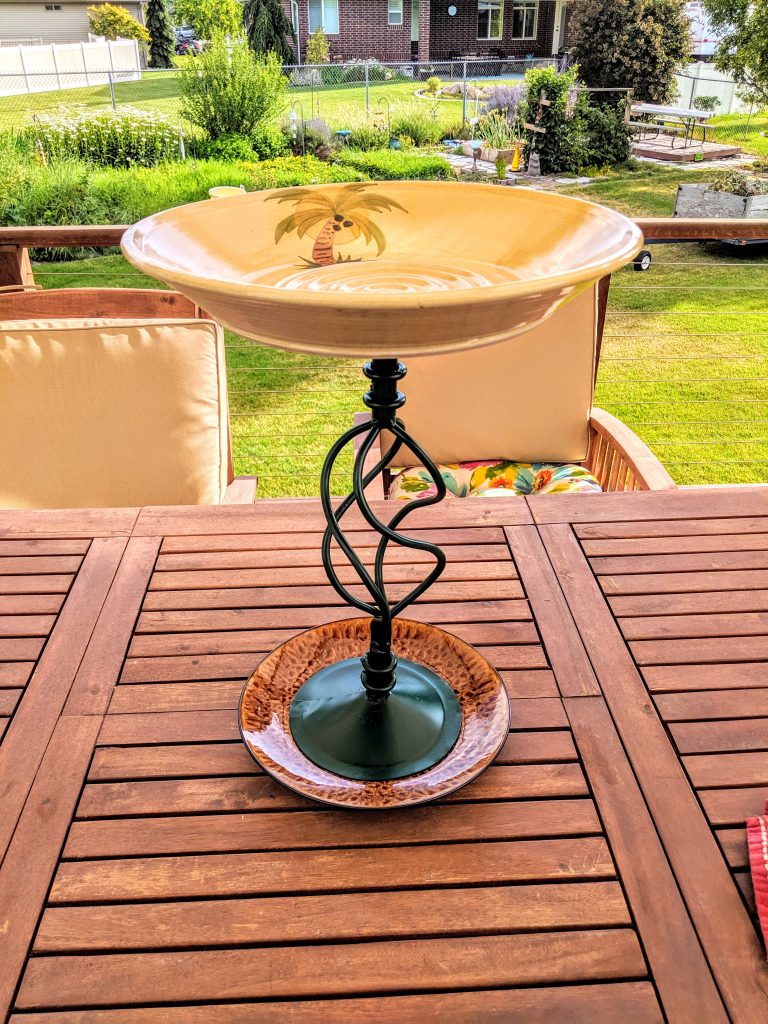 Item #0429 — Green,Tan, 20 in