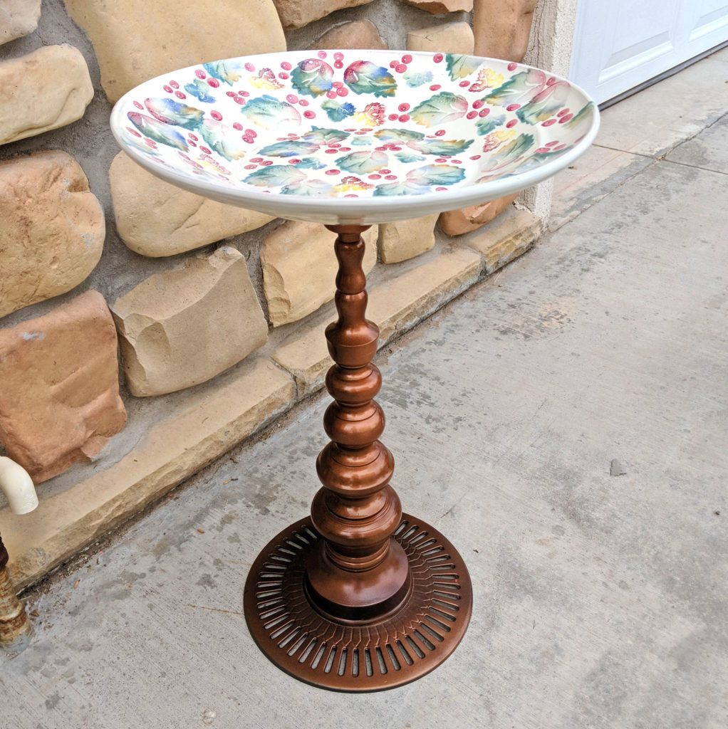 Item #0276 — Green,Red, 21 in