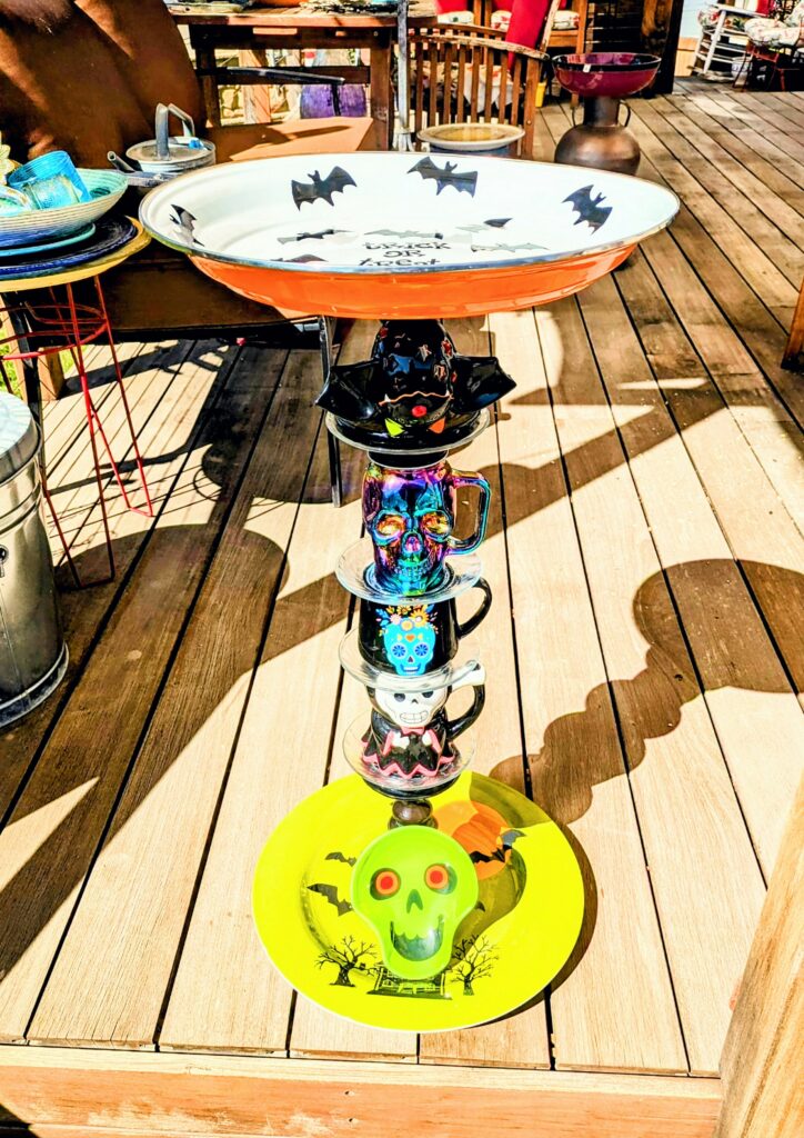 Item #0734 — Black, 32 in