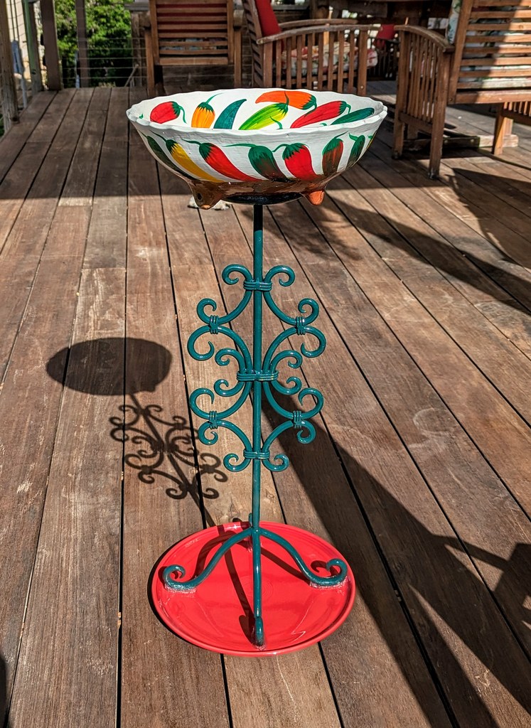 Item #0025 — Red,Green,Orange, 29 in