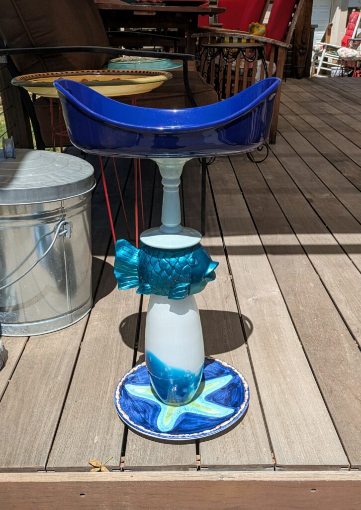 Item #0327 — Green,Blue, 25 in