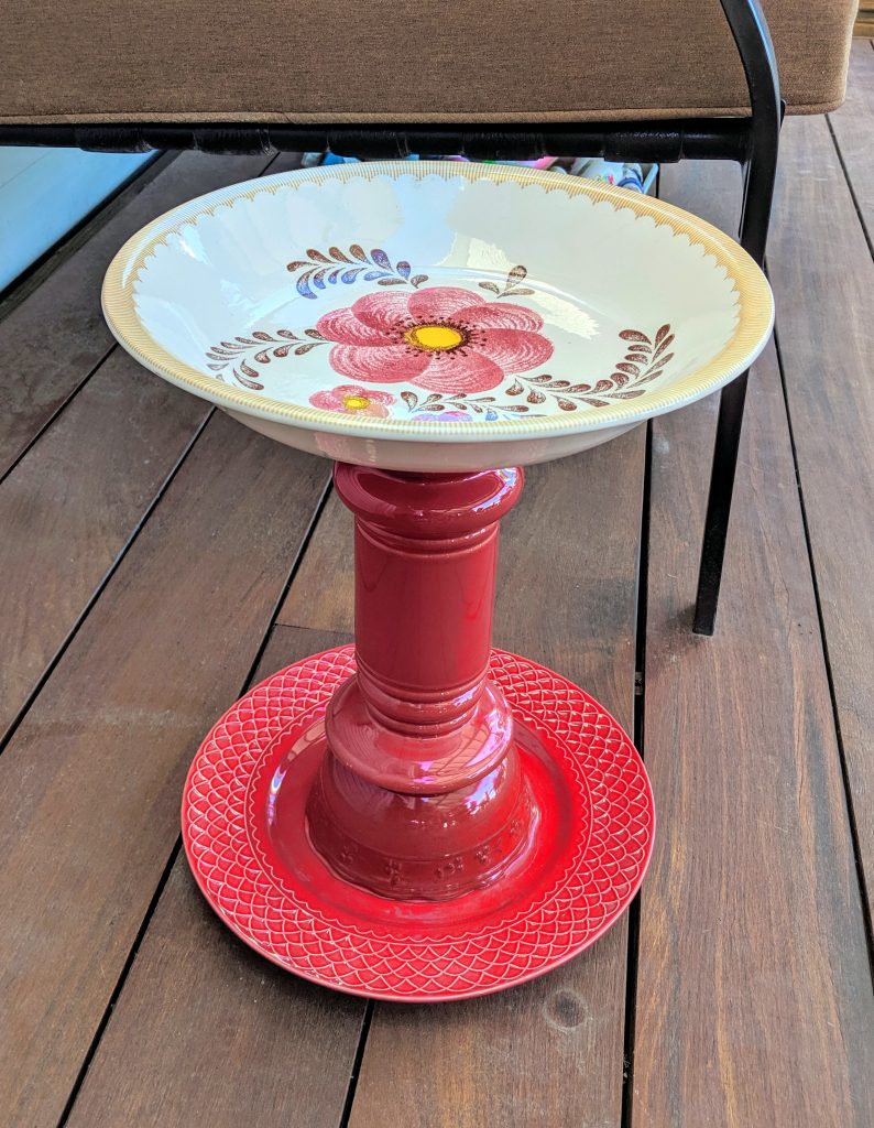 Item #0231 — Red, 15 in