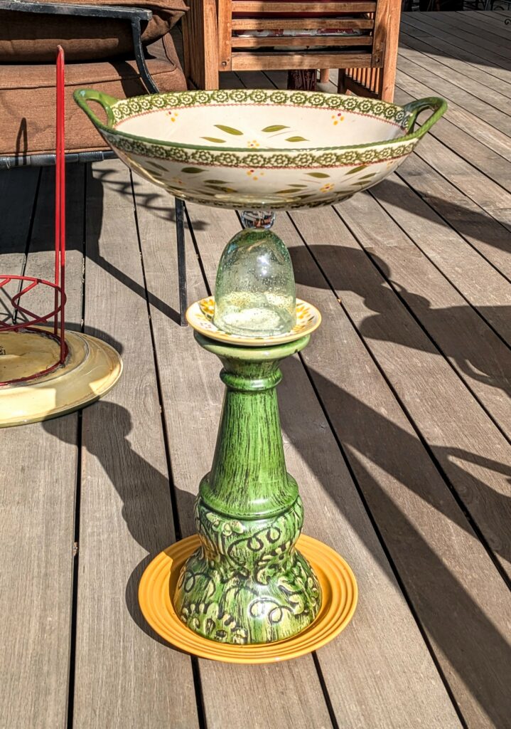 Item #0180 — Green,Yellow, 25 in