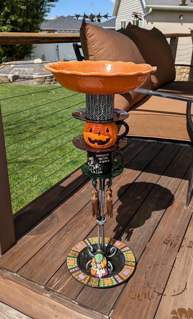 Item #0741 — Black,Orange,Green, 32 in