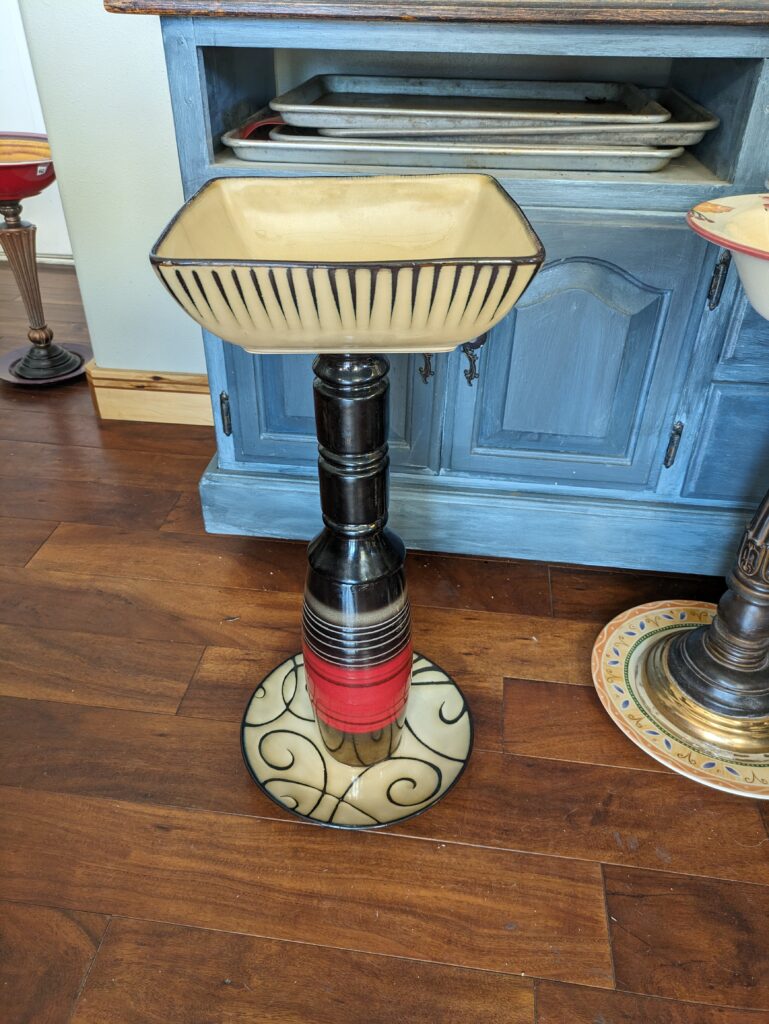 Item #0066 — Brown,Red,Tan, 24 in