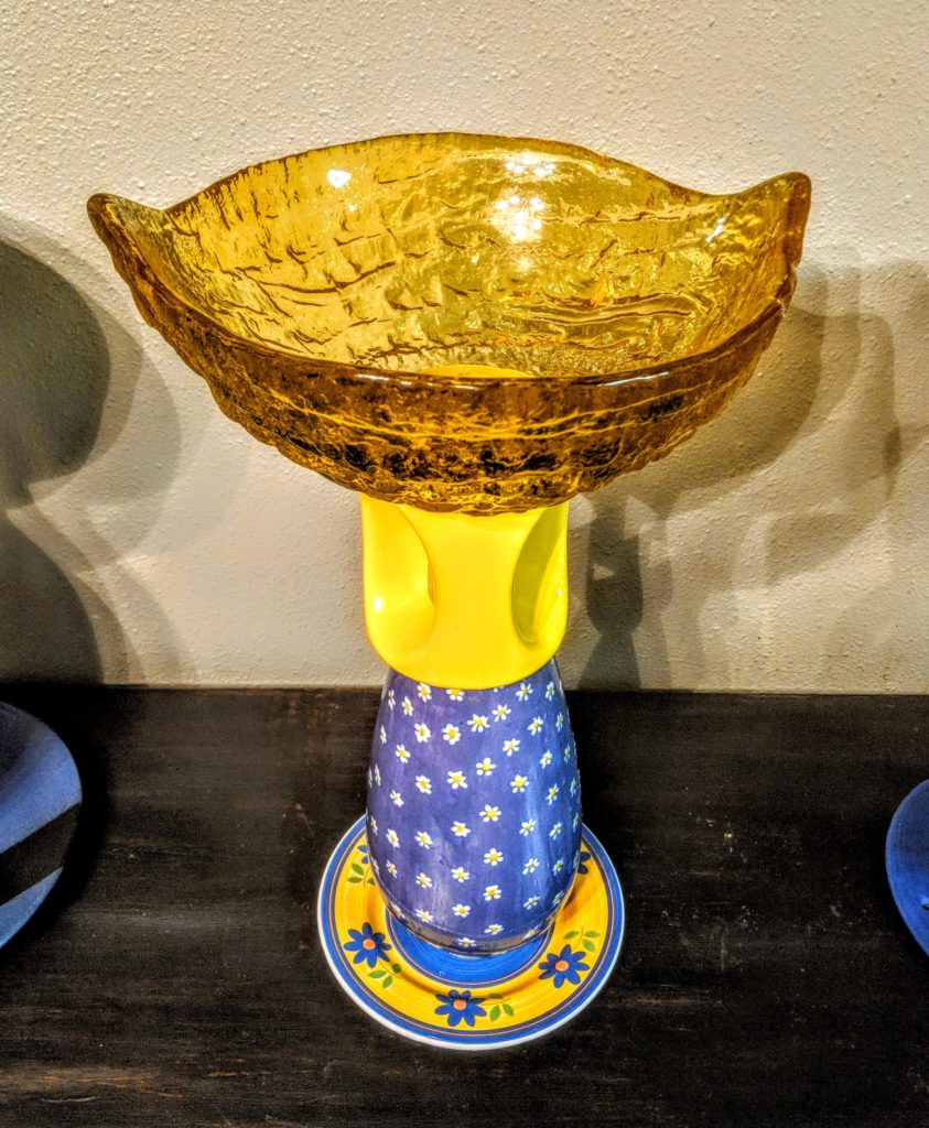 Item #0441 — Yellow,Blue, 19 in