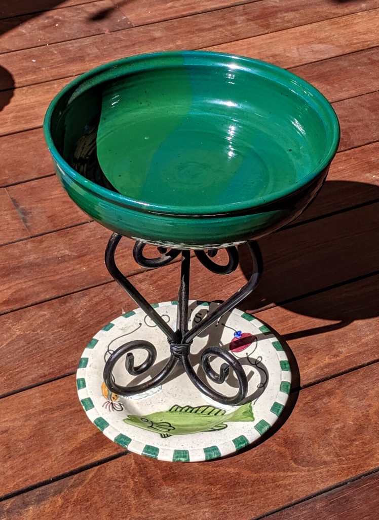 Item #0142 — Green, 15 in