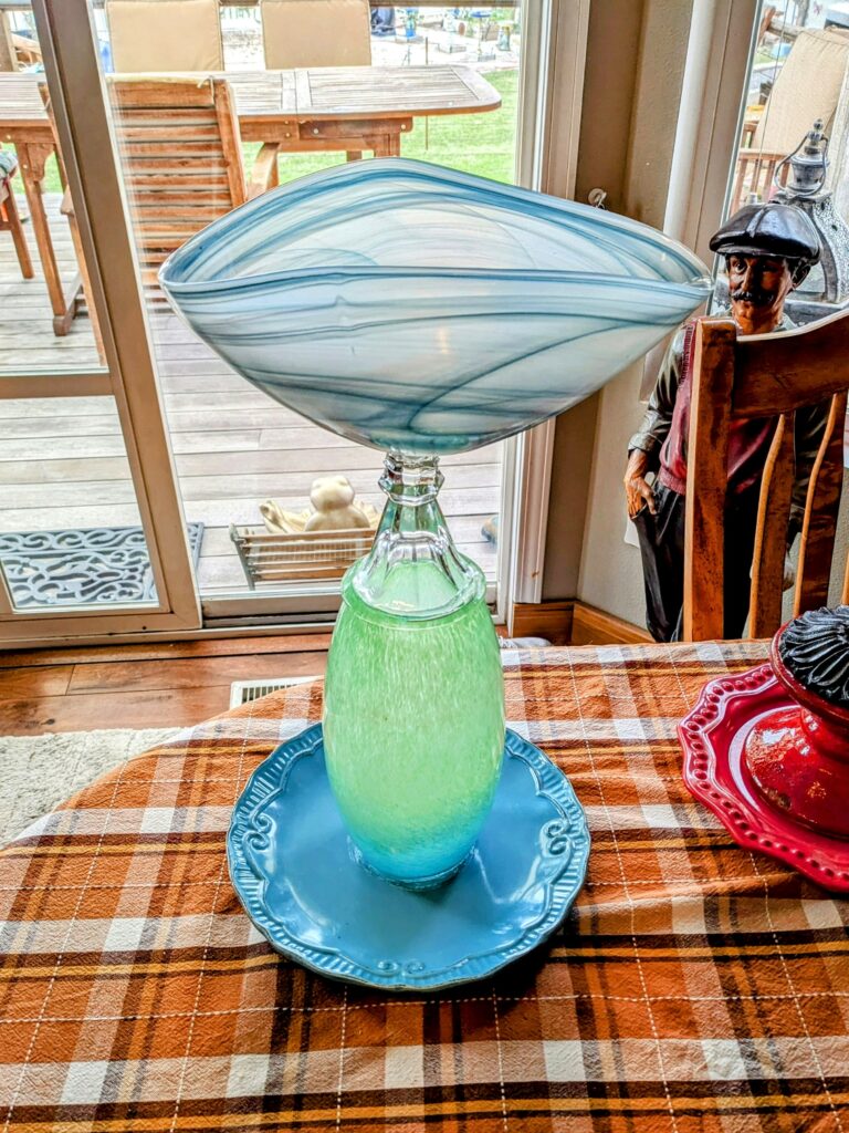 Item #0521 — Green,Blue, 19 in