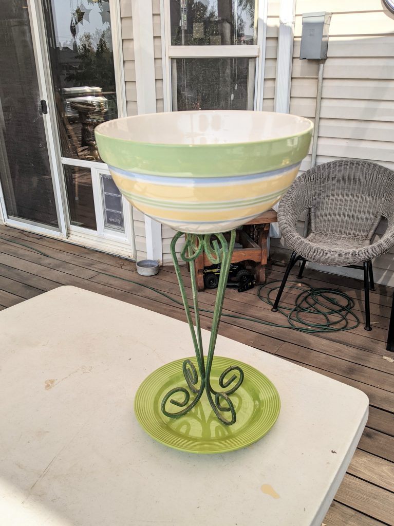 Item #0238 — Green,Yellow, 21 in