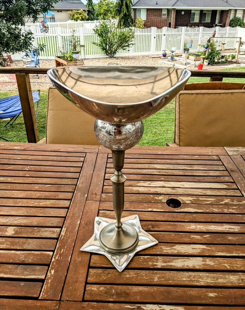 Item #0076 — Silver, 18 in