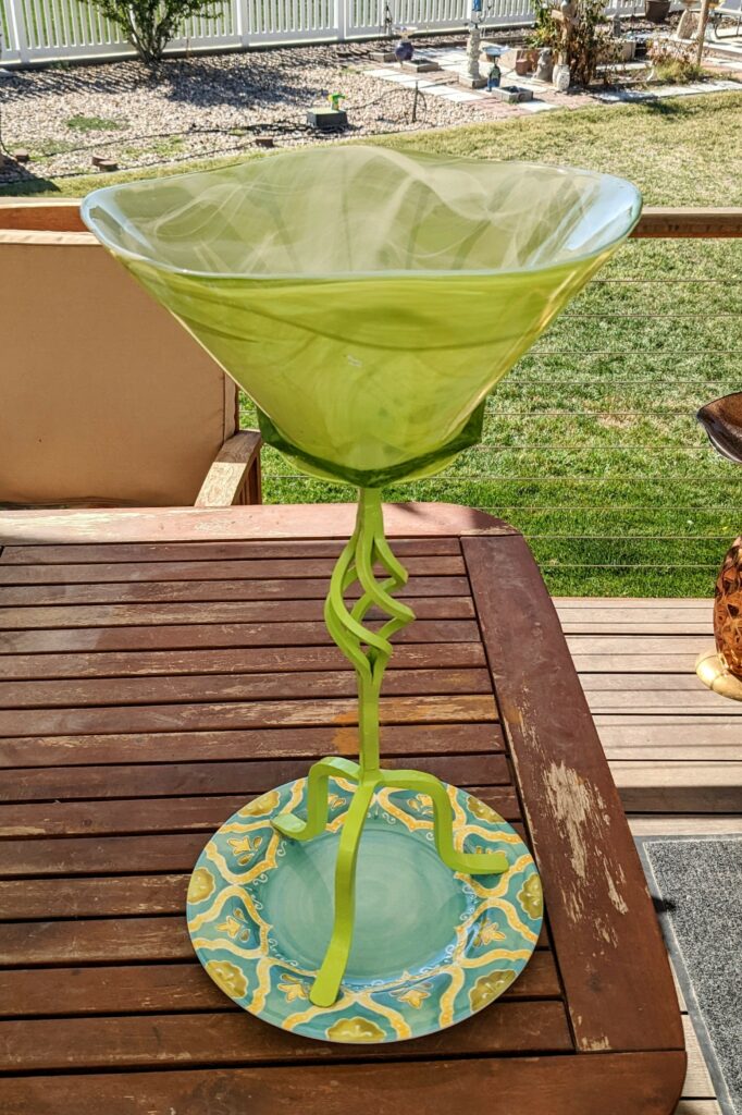 Item #0442 — Green, 22 in