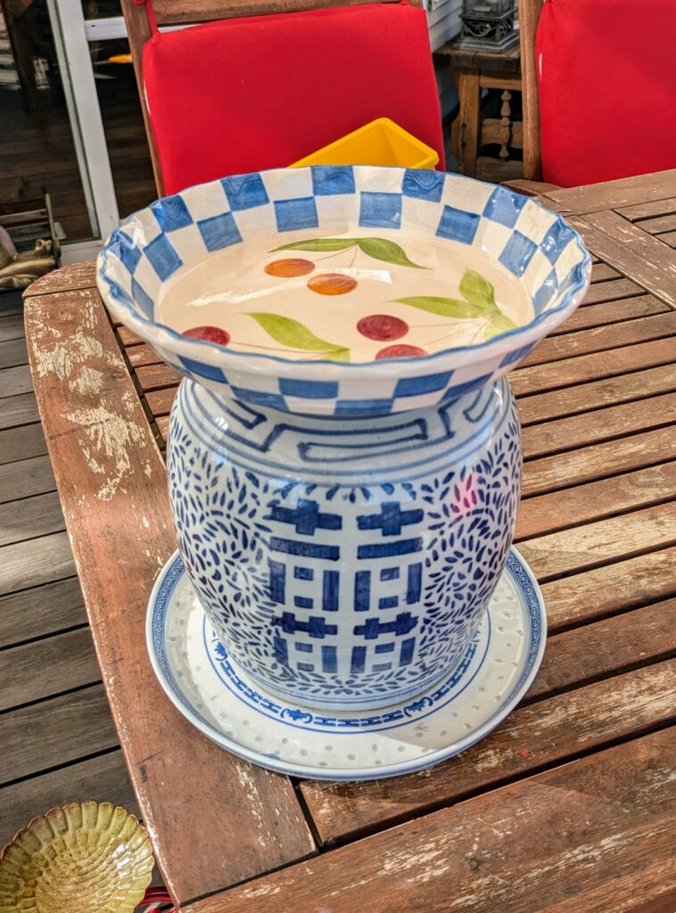 Item #0104 — Blue, 11 in