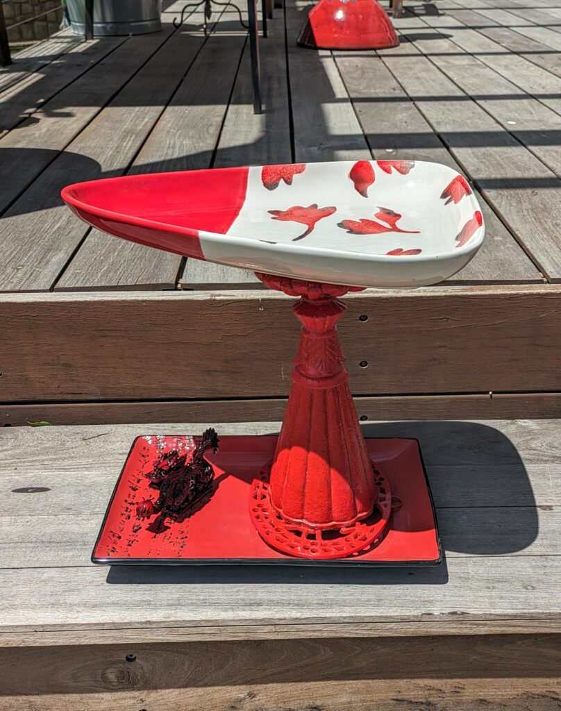 Item #0175 — Red, 13 in