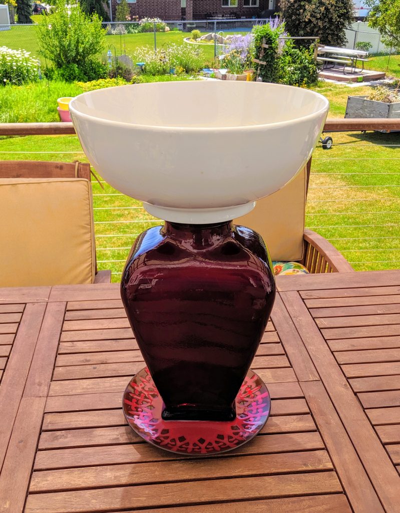 Item #0305 — Red,White, 22 in