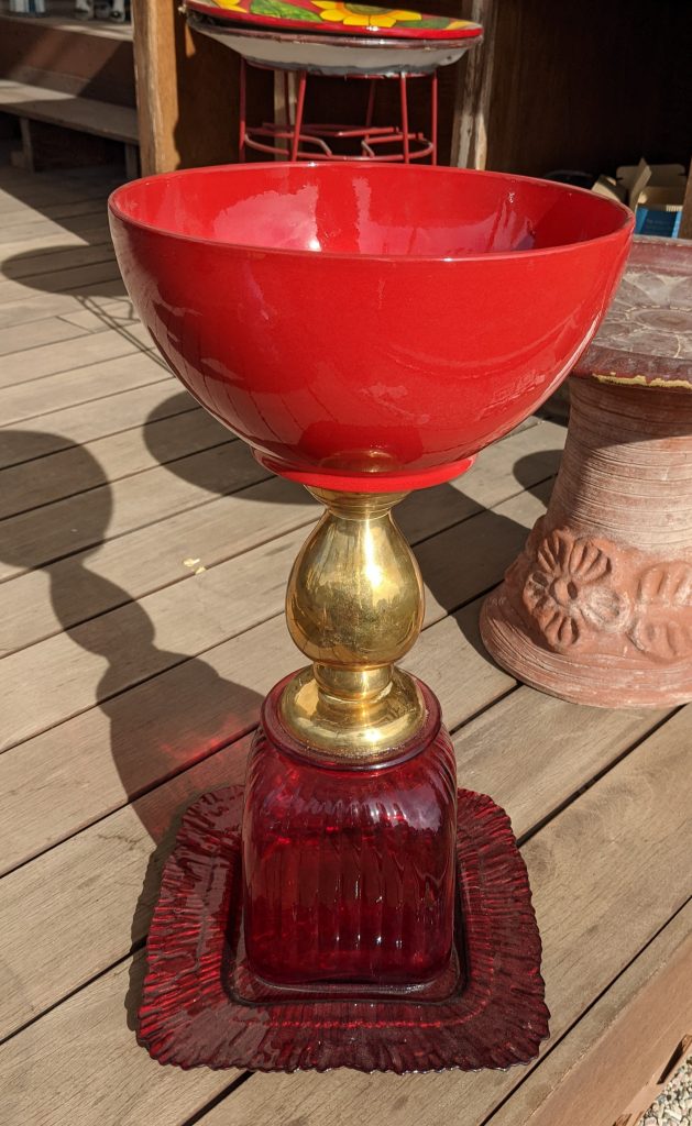 Item #0732 — Red,Gold, 22 in