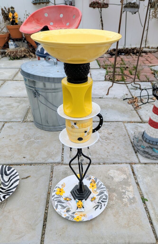 Item #0226 — Yellow,Black, 28 in