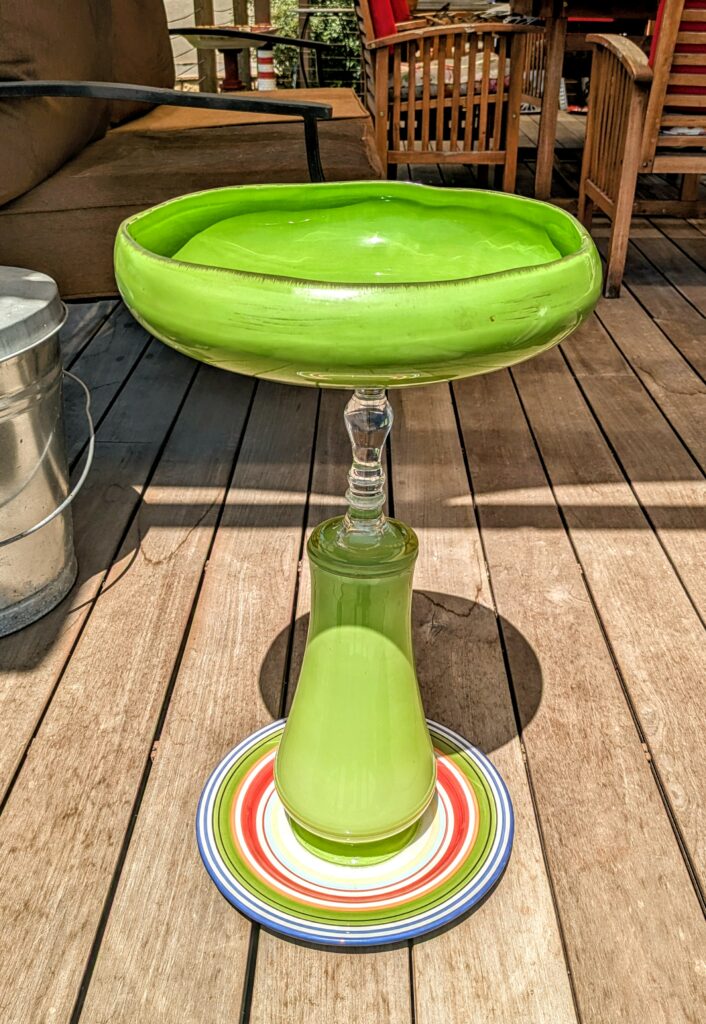 Item #0101 — Green, 24 in