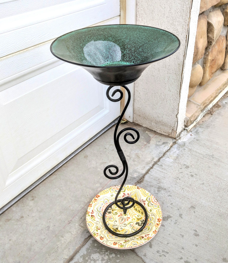 Item #0099 — Green,Yellow, 22 in