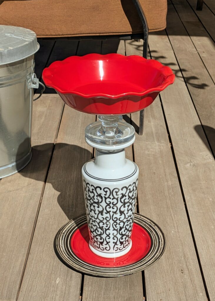 Item #0067 — Black,Red, 18 in