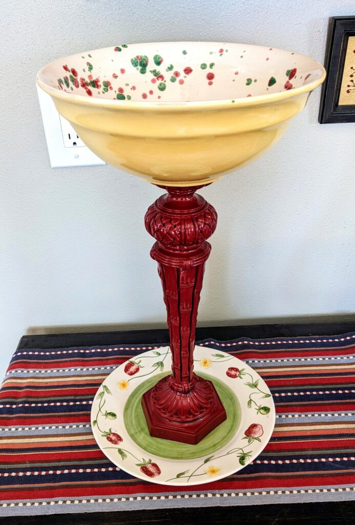 Item #0557 — Green,Yellow,Red, 20 in