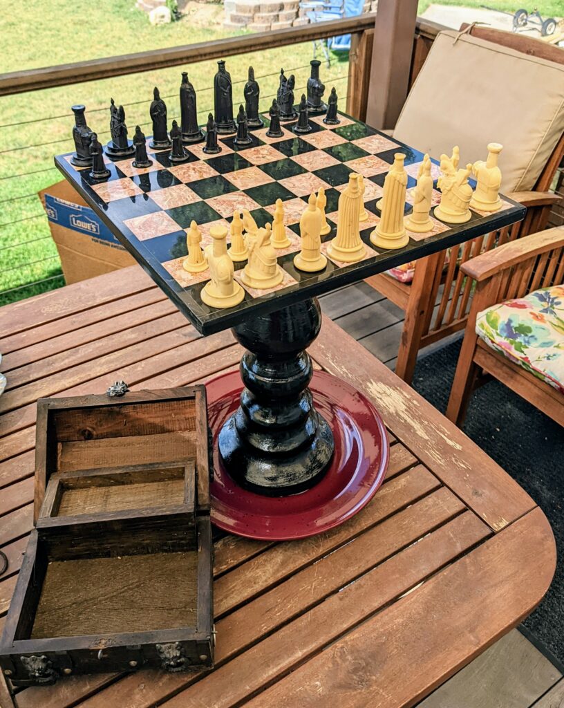 Item #0900 — Black, 17 in