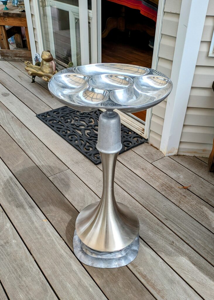 Item #0128 — Silver, 28 in