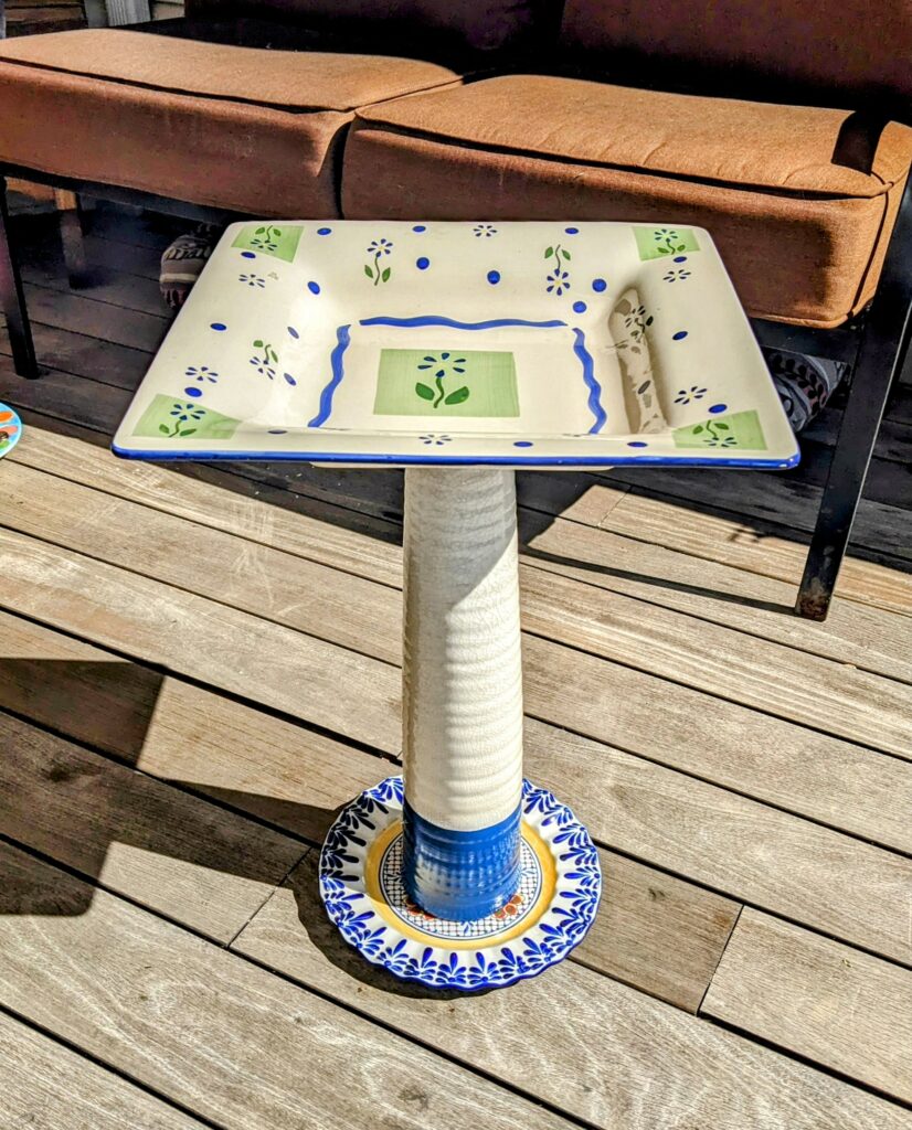 Item #0422 — Blue,White, 22 in