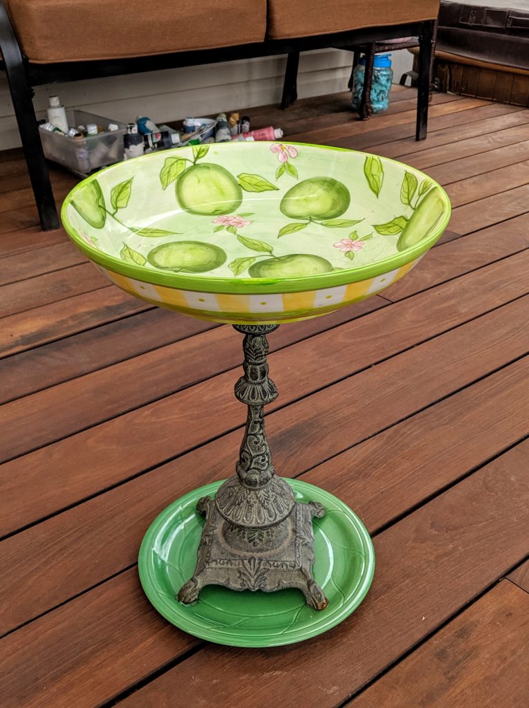 Item #0567 — Green, 18 in