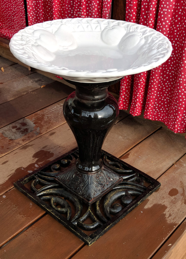 Item #0024 — Black,White, 17 in