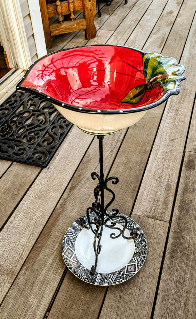 Item #0022 — Black,Red, 24 in